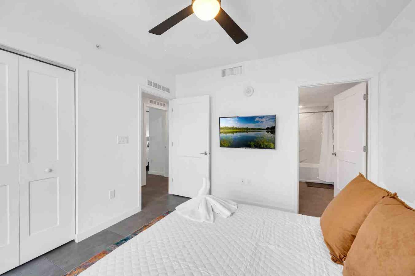 Amazing 3 Bed Unit In Dwntwn Miami With Free Parking Apartment Exterior photo
