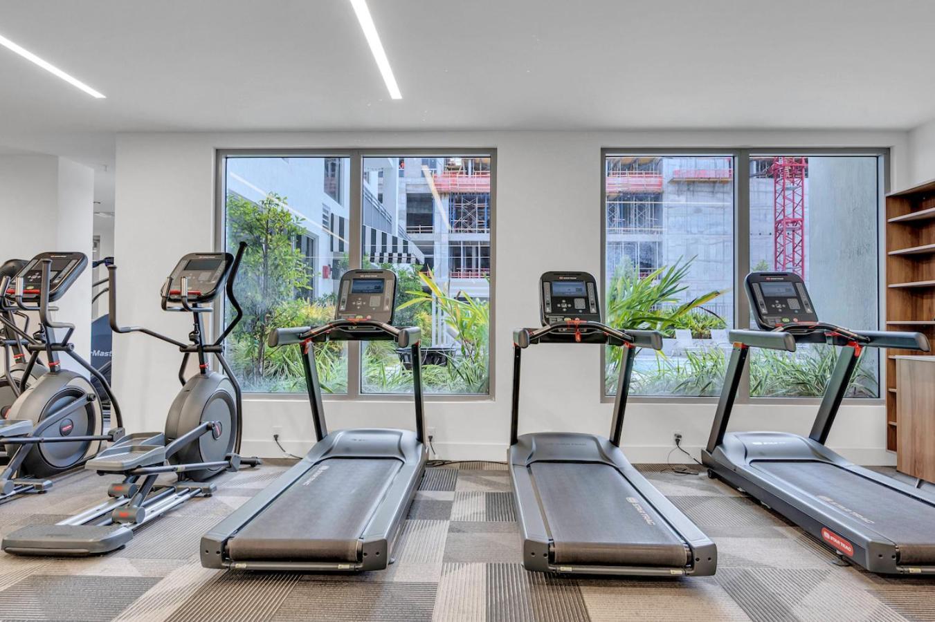 Amazing 3 Bed Unit In Dwntwn Miami With Free Parking Apartment Exterior photo