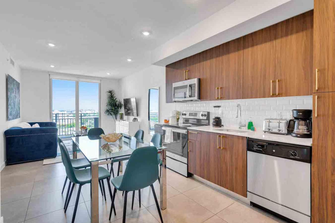Amazing 3 Bed Unit In Dwntwn Miami With Free Parking Apartment Exterior photo
